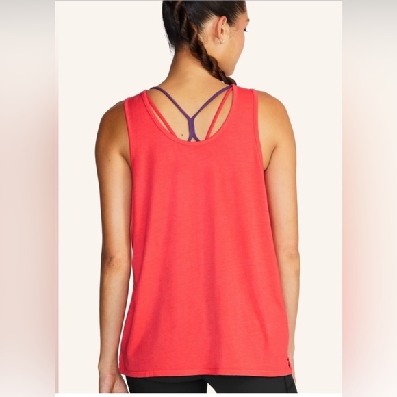 Women’s Peloton Red Flow Versatile V-Neck Tank Top Shirt, Gym Yoga Cycling Small - Picture 2 of 7